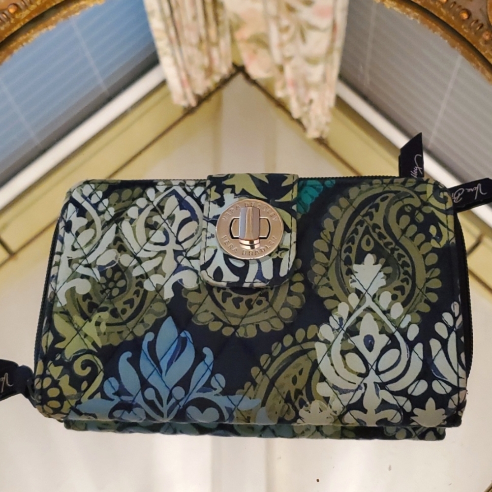 Vera Bradley Turnlock Wallet